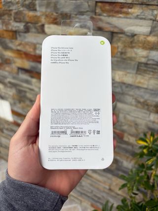 Capa Silicone iPhone 16E