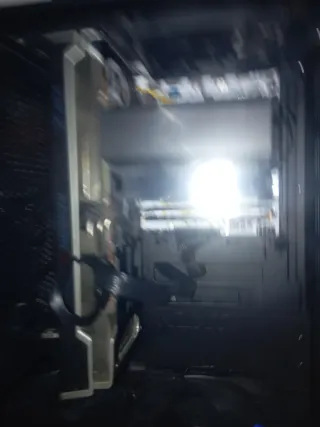 Reparación montage y mantenimiento de equipos.