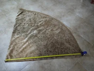 2 Faldillas Mesa Redonda Beige/Marrón