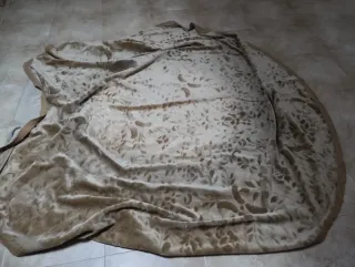 2 Faldillas Mesa Redonda Beige/Marrón