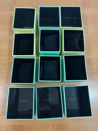 Lote 23 Cajas Joyero, 6 de reloj, 5 Tous