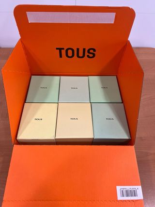 Lote 23 Cajas Joyero, 6 de reloj, 5 Tous