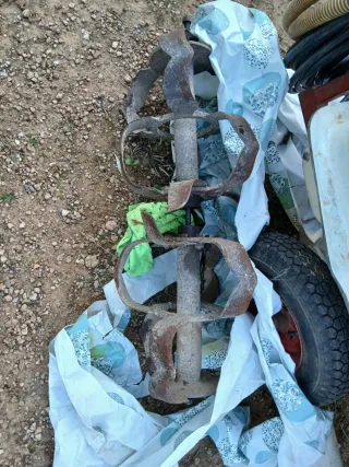 Motocultor Pasquali 973 con aperos