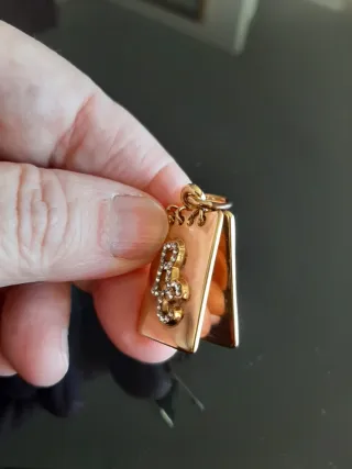 Ciondolo Roberto Cavalli con iniziali RC