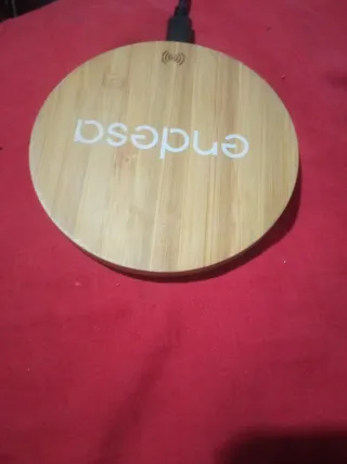 Cargador Inalámbrico Bambú Endesa