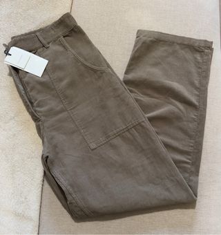 Pantalón Zara pana Talla L