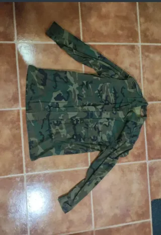 Lote Ropa para: caza, deporte,y otras actividades.