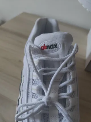 Nike Air Max 95 Undefeated