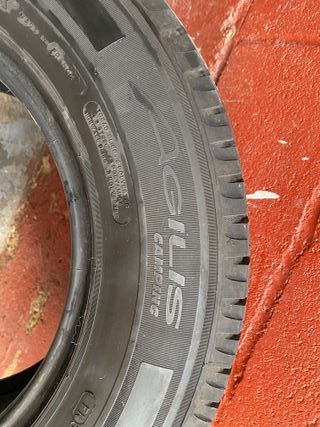 Neumático Michelin Agilis Camping 215/70R15 CP