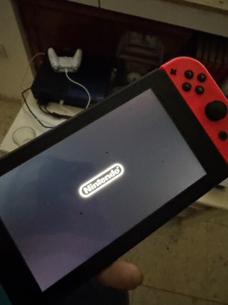 Nintendo Switch Azul y Rojo