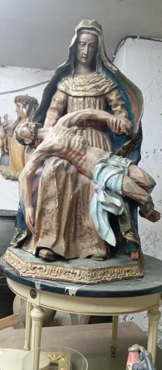 Antiguedades virgen la piedad siglo XVII