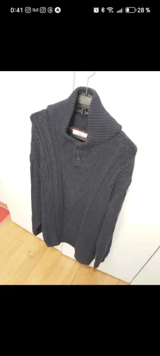 Jersey azul de punto trenzado