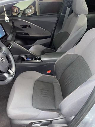 Toyota C-HR 2025 advanced