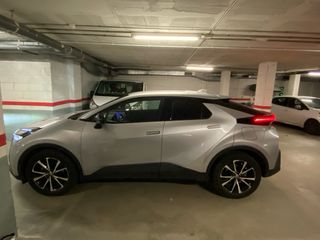 Toyota C-HR 2025 advanced