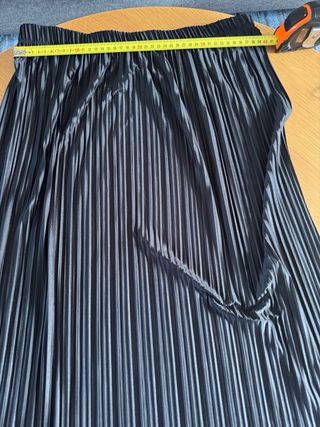 Conjunto Falda Plisada Zara y Jersey Only