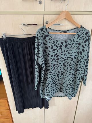 Conjunto Falda Plisada Zara y Jersey Only