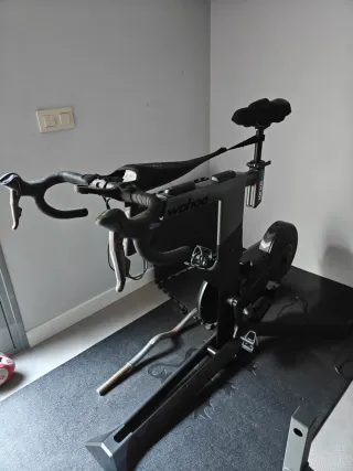 Wahoo Kickr Bike 2. Rodillo de ciclismo Gama Alta