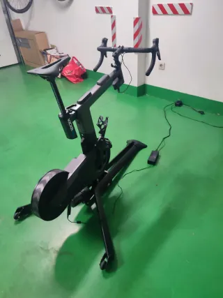 Wahoo Kickr Bike 2. Rodillo de ciclismo Gama Alta