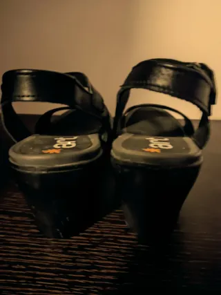 Sandalias ART negras talla 40