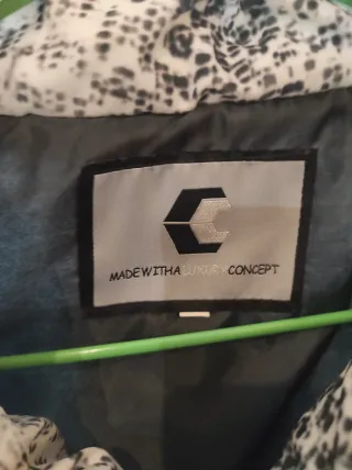 Cazadora estampada print mujer