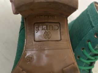 Botas de piel y ante verdes con cordones