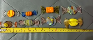 Lotto di 8 caramelle colorate in vetro di Murano