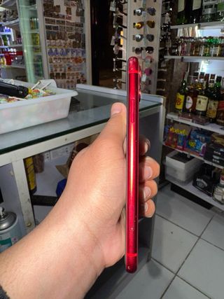 iPhone 11 128GB Rojo