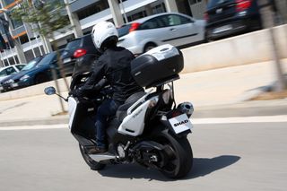 Baúl maleta trasero para moto SH40 2C6A