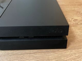 Consola PS4 (PlayStation 4) Preta