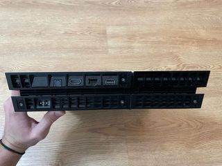 Consola PS4 (PlayStation 4) Preta