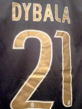 Camiseta Juventus Dybala #21 Adidas Talla M