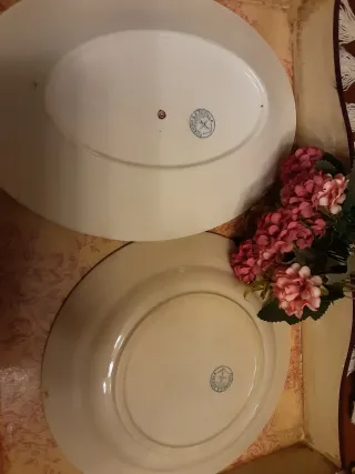 Plato y fuente Cartuja de Sevilla antiguos