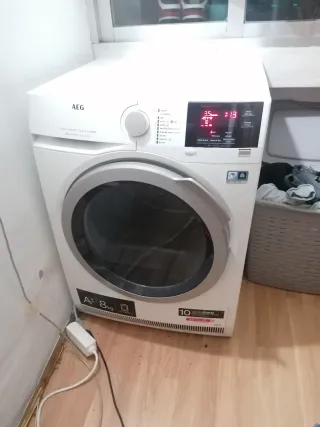 Secadora AEG 8kg