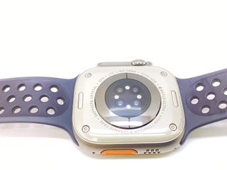 apple watch ultra 49mm (gps 4g) titanio