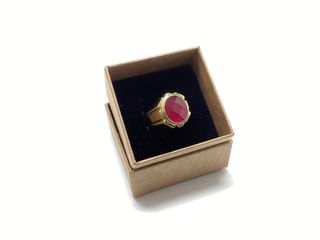 sello oro 18k con piedra con circonita t. 28 (21,65 mm)