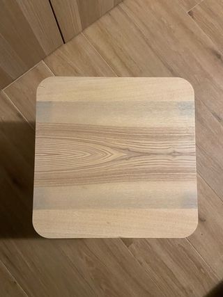 Mesa auxiliar LISABO IKEA madera