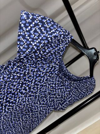 Mono niña azul y blanco