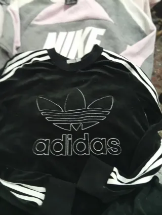 Conjunto Sudadera Nike y Adidas. Precio las dos