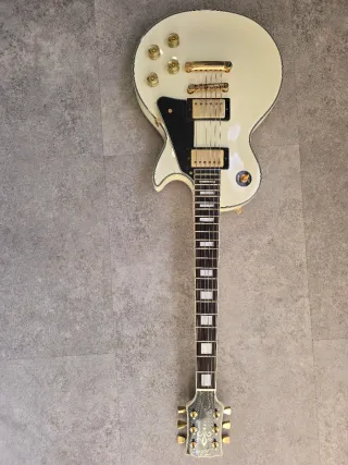 Tokai Custom Les Paul Blanca