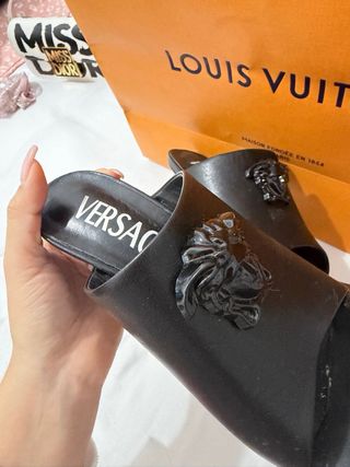 Tacones Versace Negros Talla 39