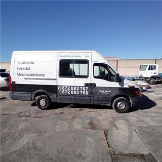 PILOTO TRA. DCHO. Iveco Daily Furgón (1999->) 2.3 35 - S 12 Caja cerrada [2,3 Ltr. - 85 kW Diesel]