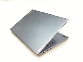 pc portatil lenovo 83cv