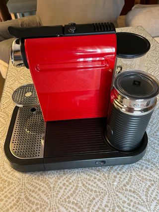 Macchina da caffè Nespresso Krups rossa