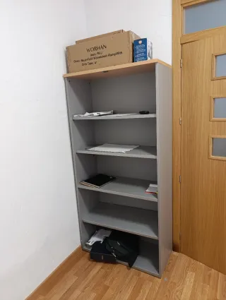 Escritorio de oficina madera y metal