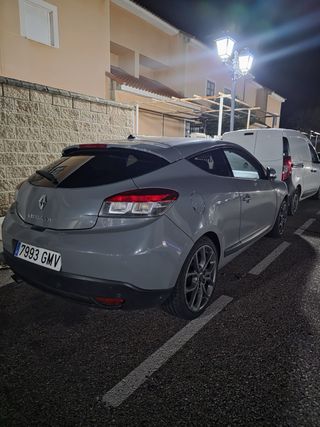 Renault Megane 3 2.0 TCE 180cv RS