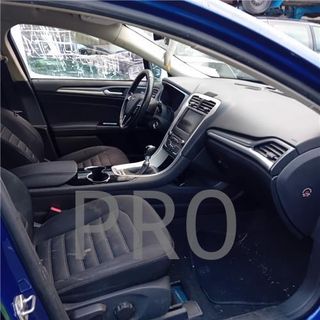 RADIO / CD Ford Mondeo Berlina (CNG)(2014->) 2.0 Trend [2,0 Ltr. - 110 kW TDCi CAT]