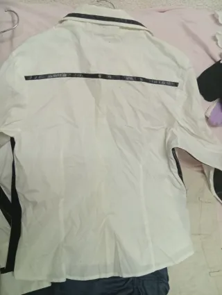 3Camisas Botelli 50 (40) y Cortefiel. Precio todo