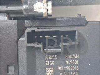 MOTOR ELEVALUNAS DEL. DCHO. Renault Scenic III (JZ)(2009->) 1.9 Grand Dynamique [1,9 Ltr. - 96 kW dCi Diesel FAP]