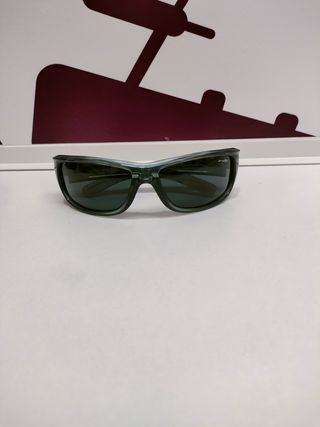 Relojería y gafas arnette wolfman 4137
