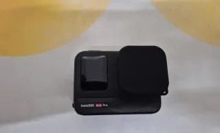 Insta360 Ace Pro Cámara Negra